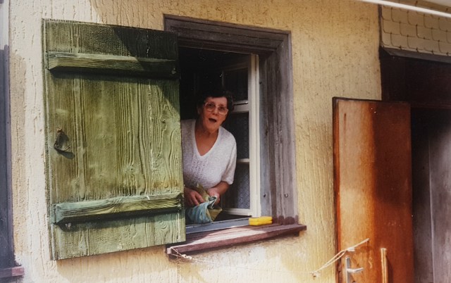 1498985700971-9b34feae-cd1a-4f5f-8f30-70e74139afdd